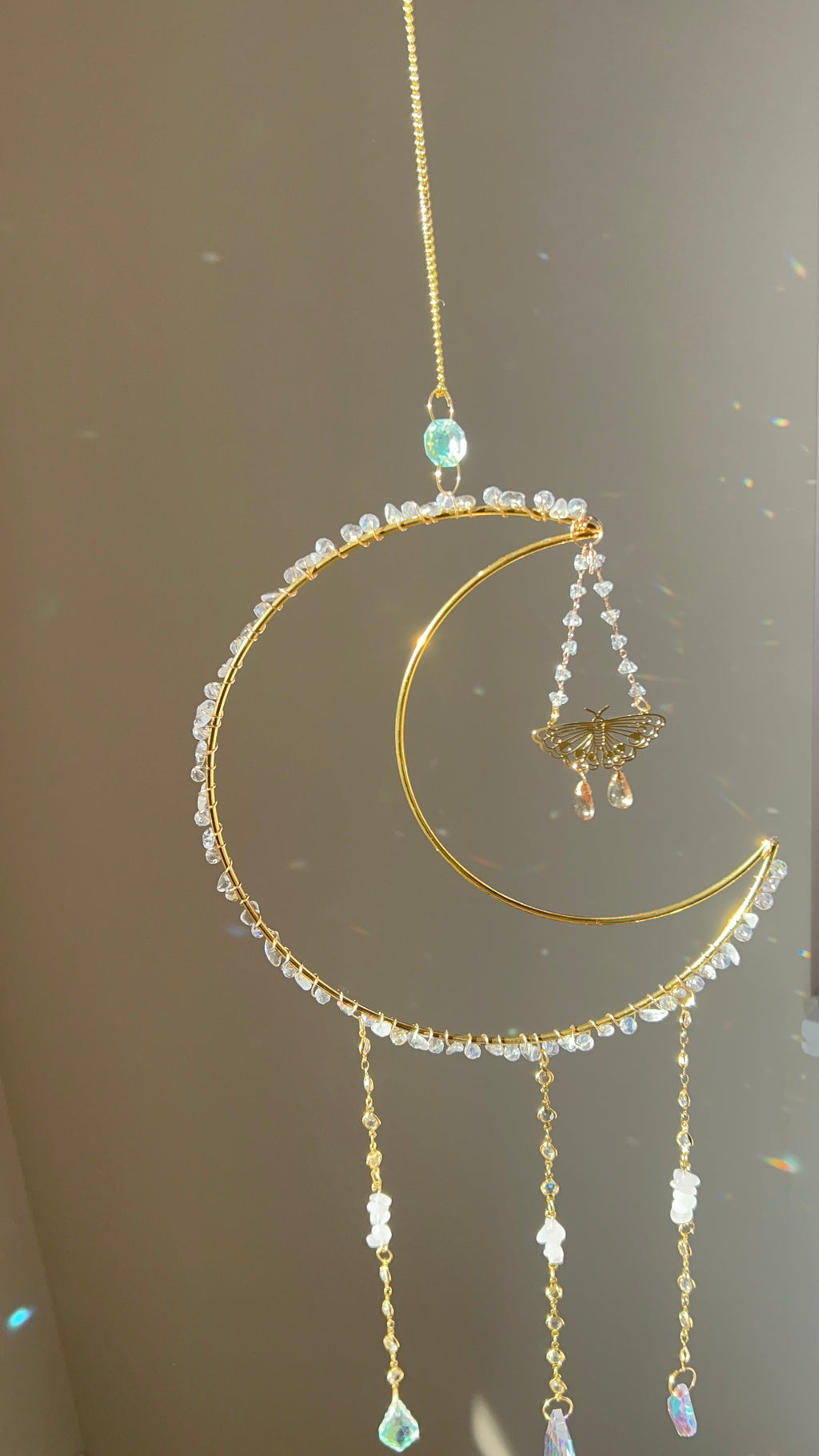 Suncatcher - zonnevanger ‘Lalune’ met bergkristal edelstenen