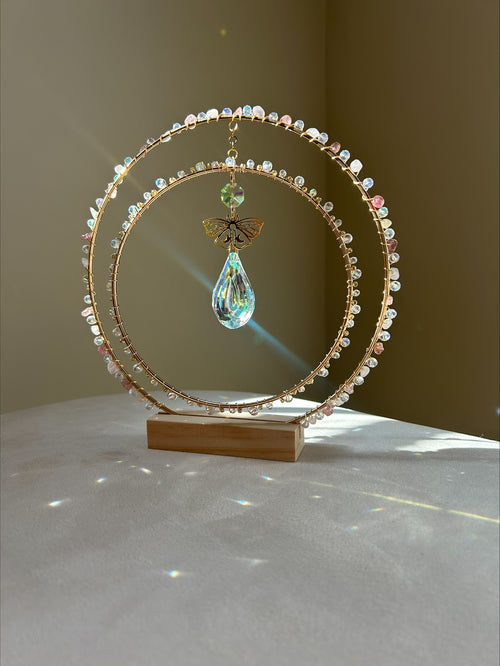 Staande suncatcher - zonnevanger met rozenkwarts en aardbeienkwarts edelstenen